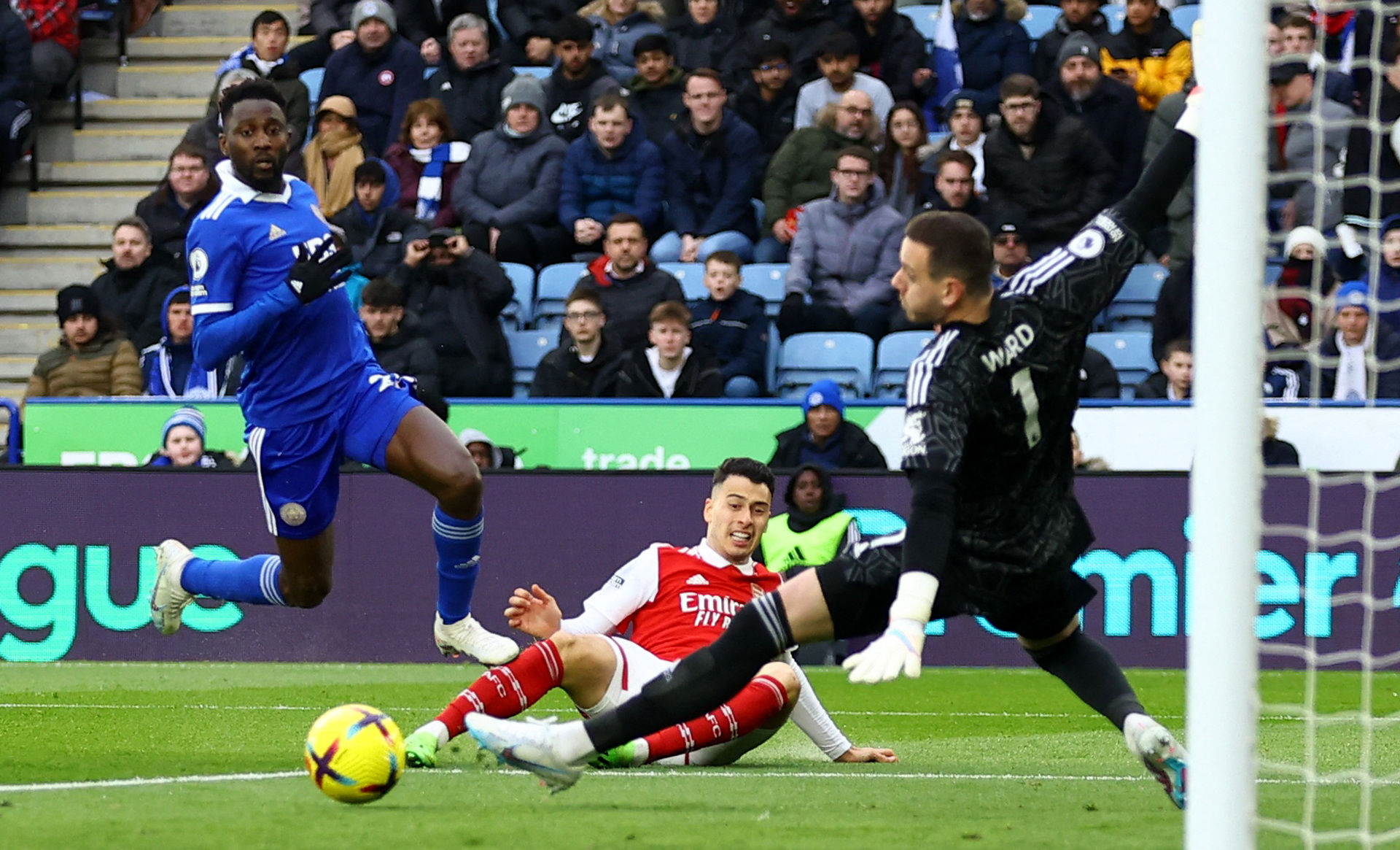 表現一點也 表現一點也