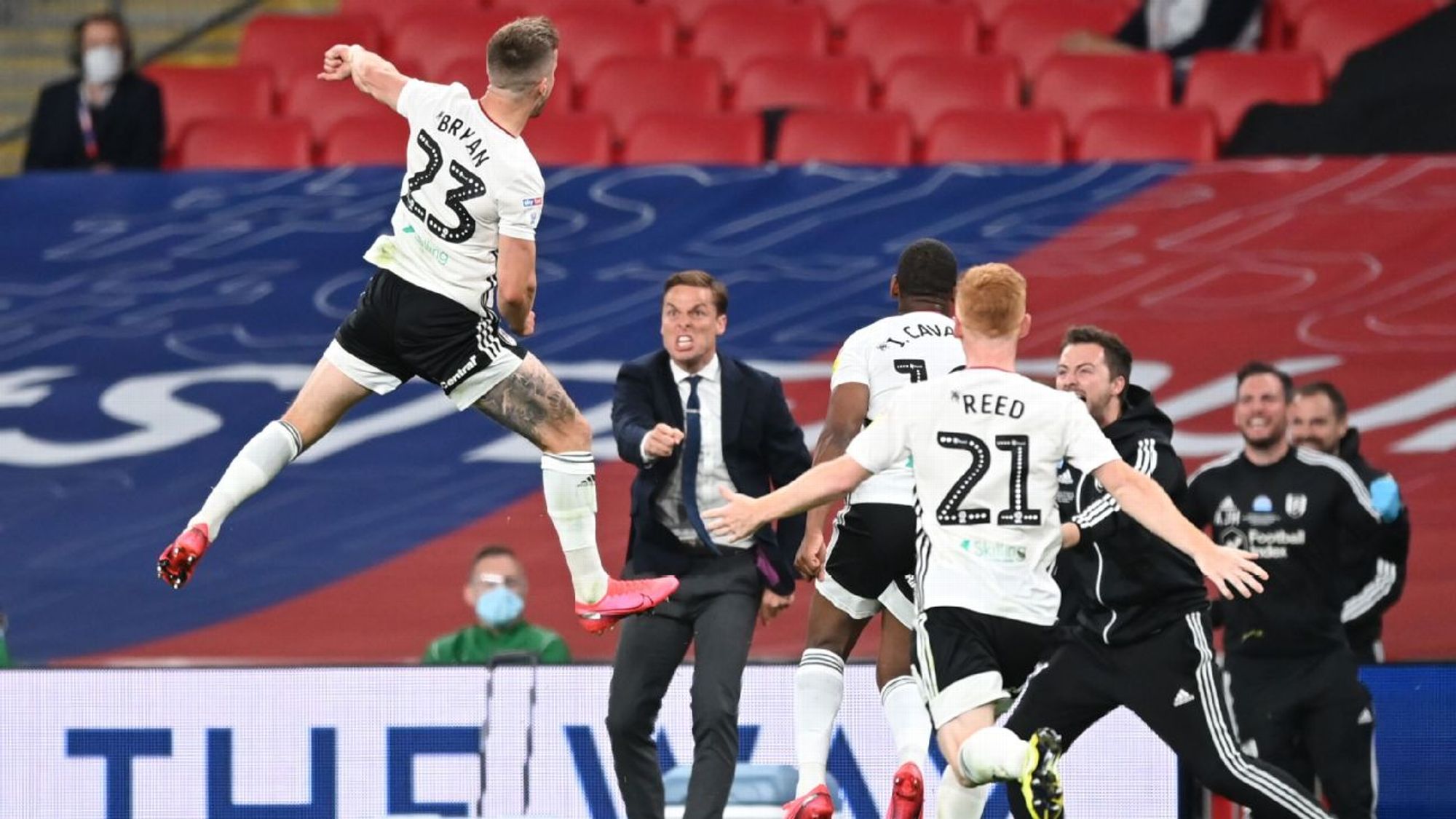 普利茅斯阿 普利茅斯阿